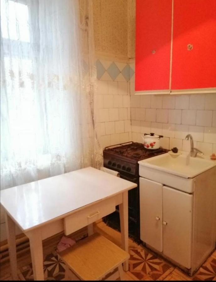 Рядом С Автовокзалом Leilighet Odessa Eksteriør bilde